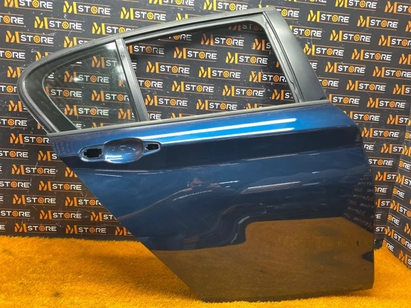 Дверь Bmw 1-Series 2011 41525A2A398 F20 N13B16A, задняя правая