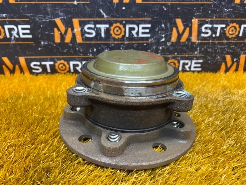 Ступица Mercedes-Benz C-Class 2015 A2053340400 W205 274.920, передняя левая