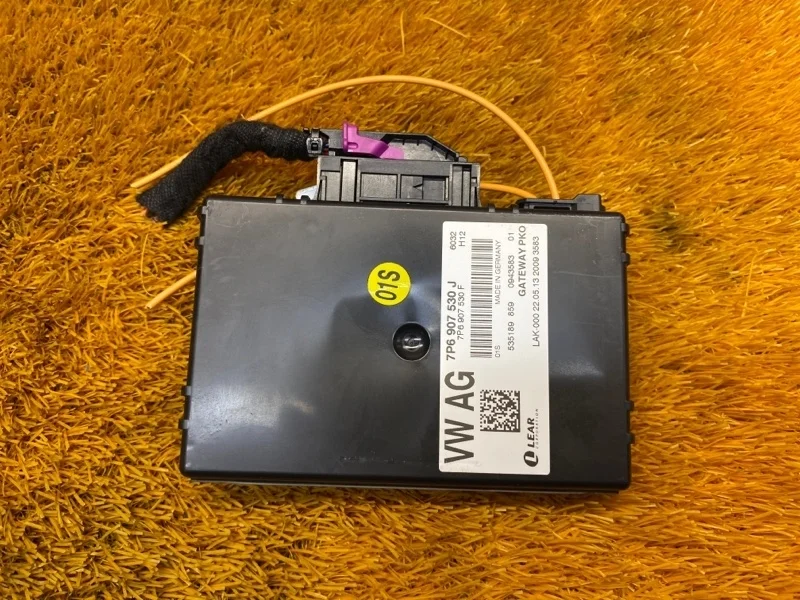 Блок управления интерфейсом Volkswagen Touareg 2013 7P6907530J 7P CGRA