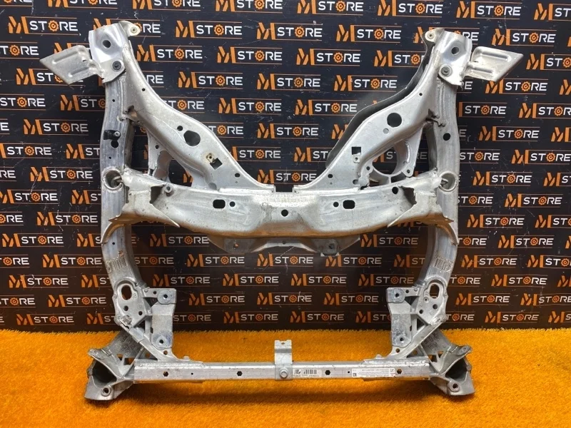 Балка поперечная (подрамник) Bmw 5-Series 2012 31116796693 F10 N20B20A, передняя