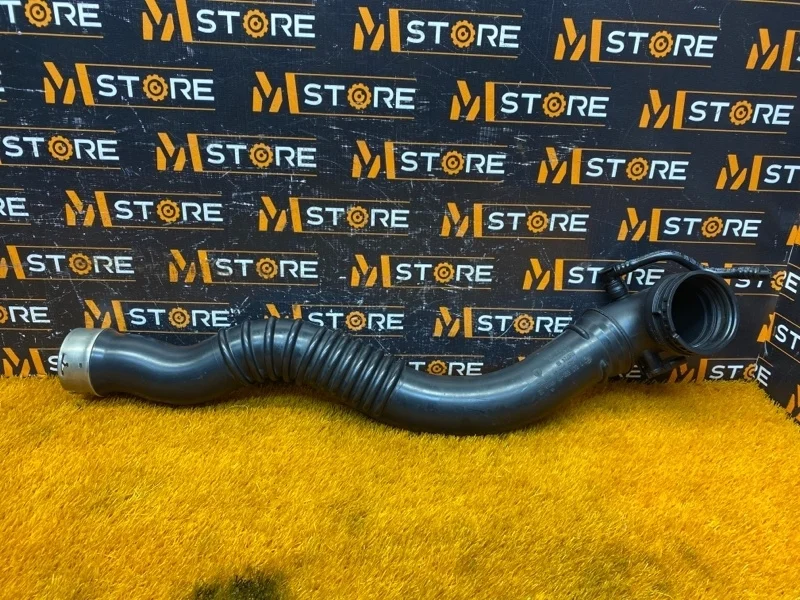 Патрубок интеркулера Bmw 3-Series 2012 13717605044 F30 N20B20A