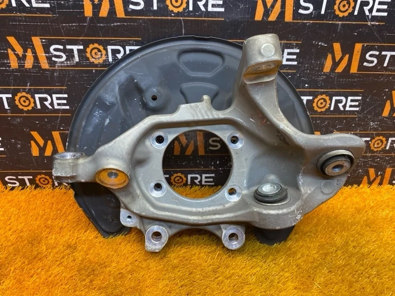 Кулак поворотный Mercedes-Benz C-Class 2014 A2053500141 W205 274.920, задний левый