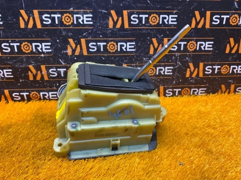 Селектор АКПП Mercedes-Benz C-Class 2007 A2042673724 W204 271.950