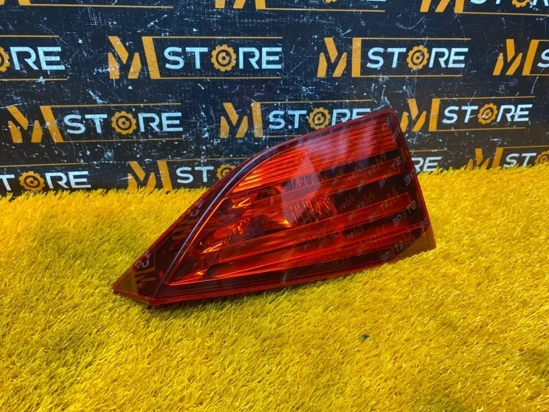 Фонарь крышки багажника Bmw X1 2010 63212990113 E84 N46B20B, левый