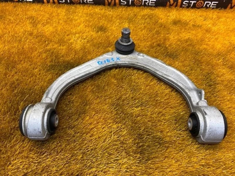 Рычаг подвески верхний Bmw X5 2009 31126863786 E70 N52B30A, передний правый