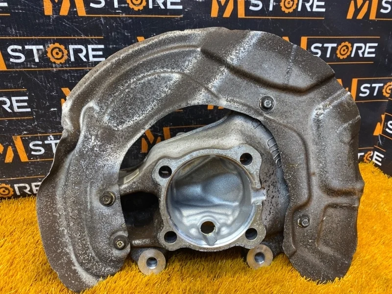 Кулак поворотный Bmw 3-Series 2012 31216792288 F30 N20B20A, передний правый