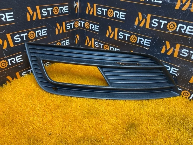 Оправа туманки Audi A4 2013 8K0807681K B8/8K CDNB, левая