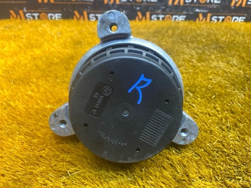 Подушка двигателя Bmw 5-Series 2010 6786528 F10 N52B30A, правая