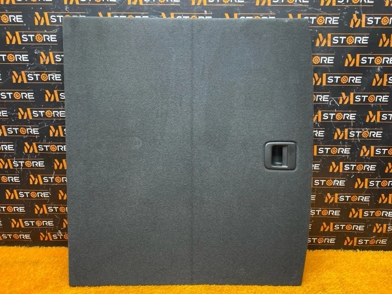 Пол багажника Audi Q5 2011 8R0861531A 8R CDNC