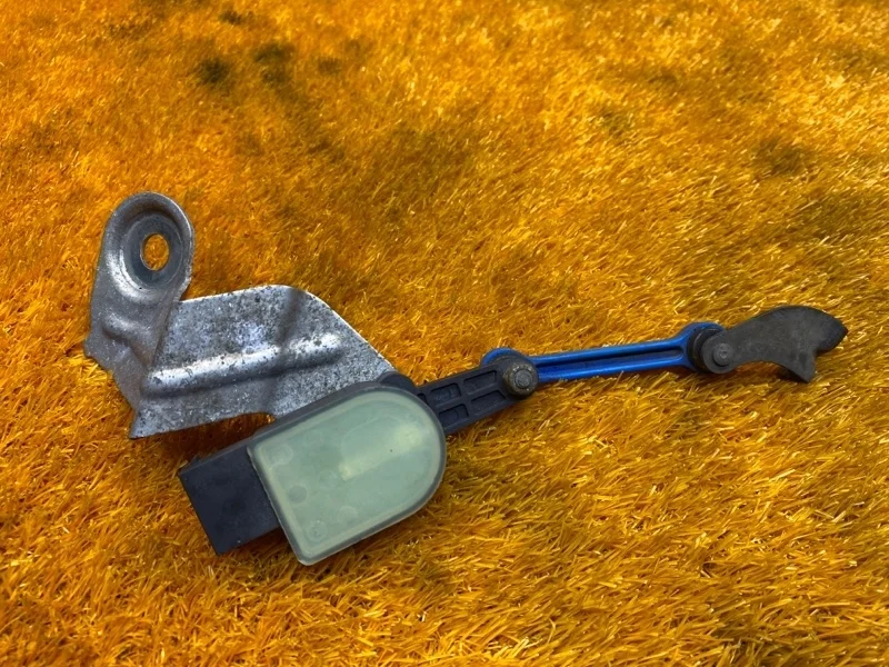 Датчик высоты дорожного просвета Audi A4 2005 8E0907503 B7/8E BWE