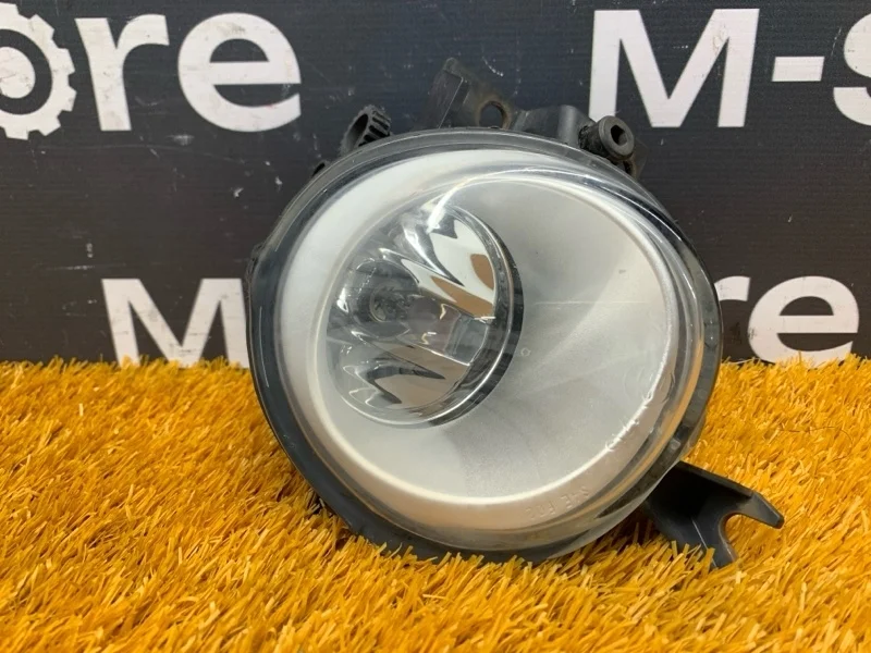 Фара противотуманная Volkswagen Touareg 2004 7L6941699B 7L AXQ, левая