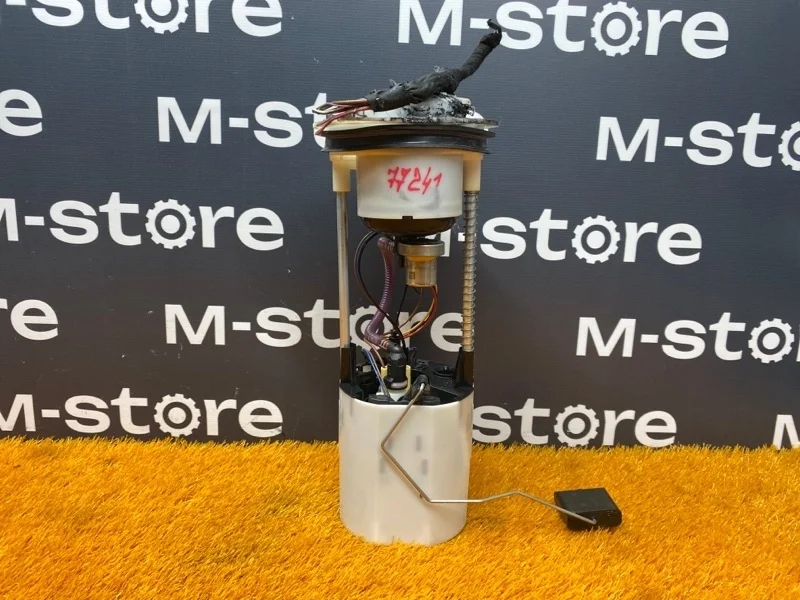 Бензонасос Audi Q5 2012 8R0919051F 8R CNCD