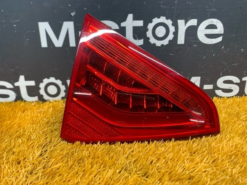 Фонарь крышки багажника Audi A5 2013 8T0945093C 8T CDN, левый