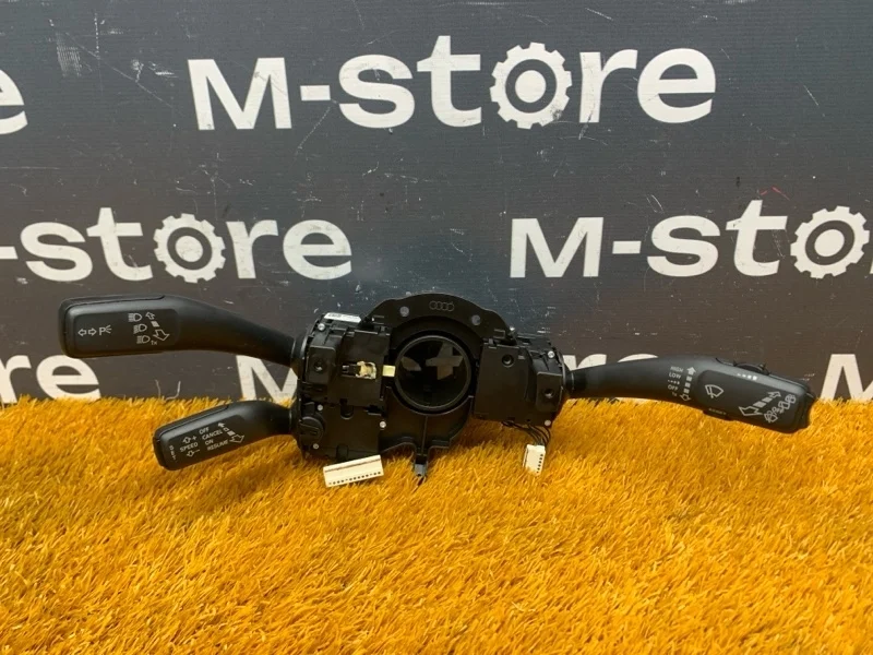 Блок подрулевых переключателей Audi Q5 2012 8K0953502BK 8R CDN