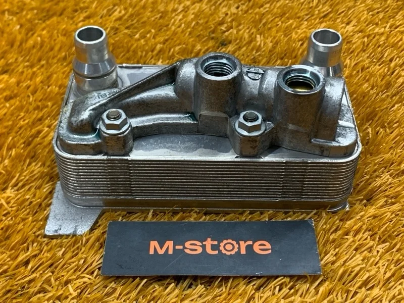 Теплообменник Mercedes-Benz C-Class 2014 A0995001900 W205 274.920