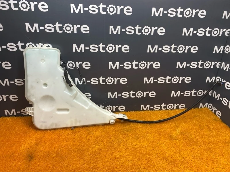 Бачок омывателя Bmw 1-Series 2011 61667241676 F20 N13B16A