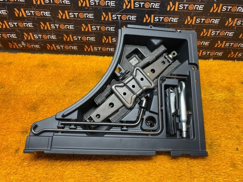 Ящик для инструментов Lexus Rx350 2009 6499148040 GGL10 2GRFE