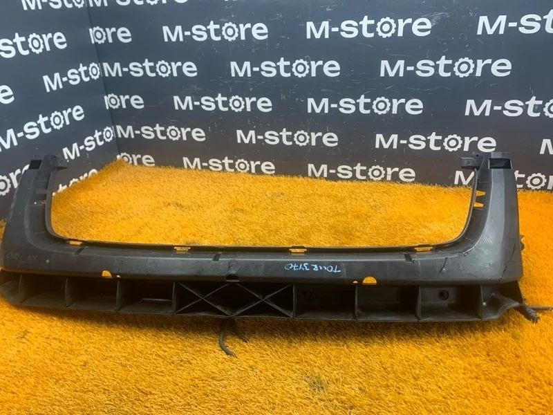 Крепление бампера Volkswagen Touareg 2006 7L6807699B 7L BMV, переднее