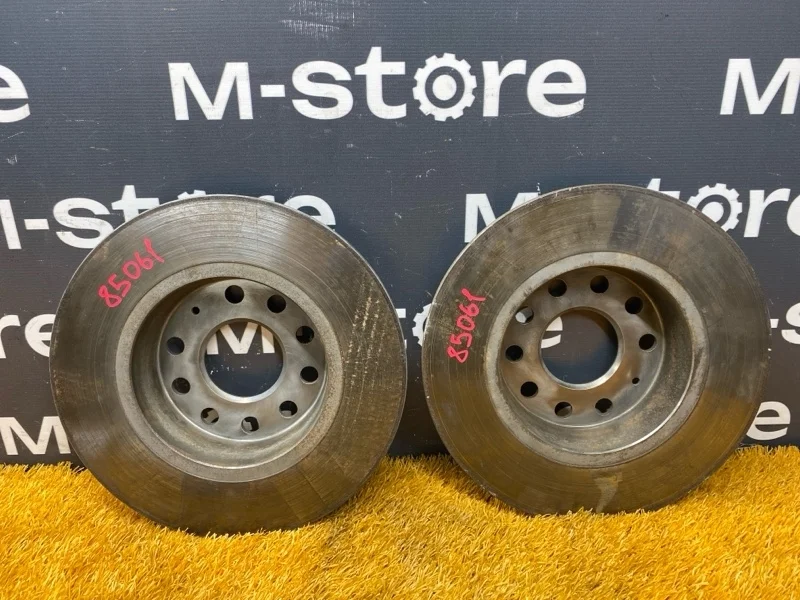 Диск тормозной Volkswagen Jetta 2010 1K0615601AA 1K CAVD, задний