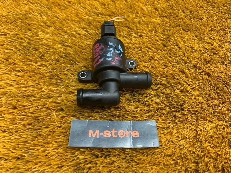 Клапан электромагнитный Audi A5 2013 4H0121671D 8T CDN