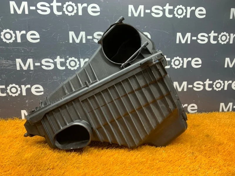 Корпус воздушного фильтра Porsche Cayenne 7L5128607F 957 M5501