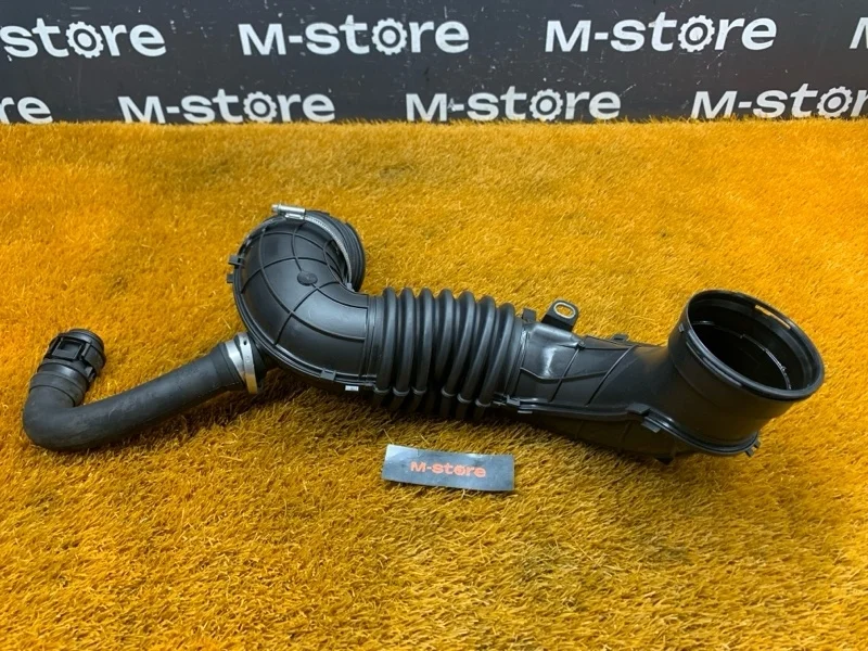 Патрубок воздушного фильтра Bmw 3-Series 2013 13717810745 F30 N47D20C