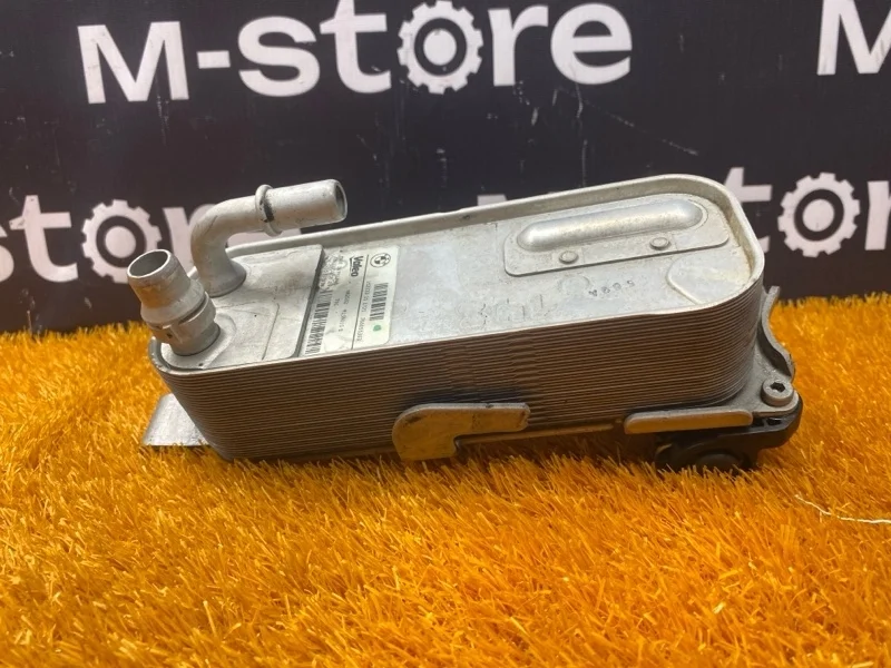 Теплообменник Bmw 1-Series 2012 17217600553 F20 N13B16A