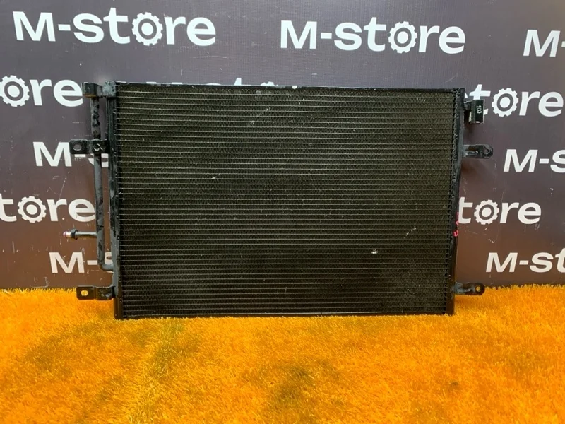 Радиатор кондиционера Audi A4 2007 8E0260401T B7/8E ALT