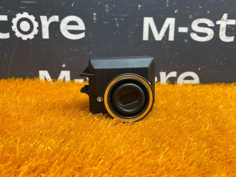 Замок зажигания Mercedes-Benz C-Class 2010 A2075450108 W204 271.860
