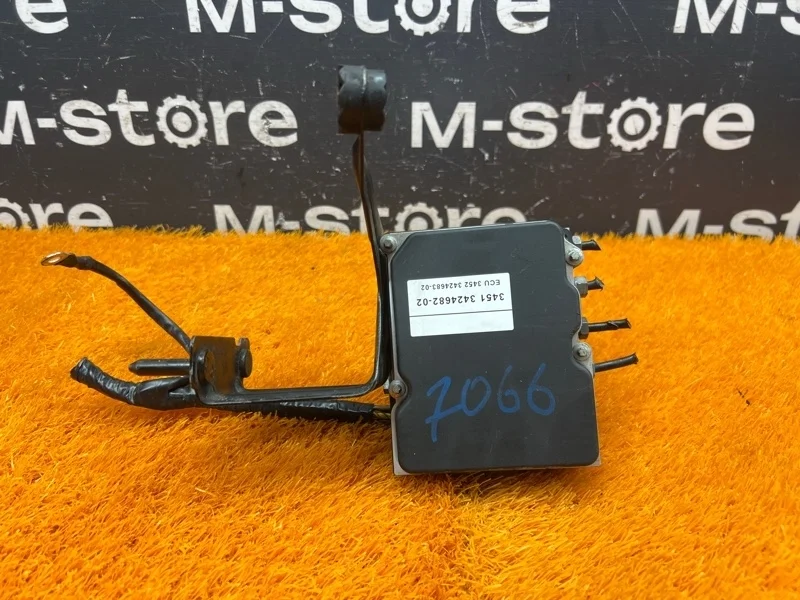 Блок ABS Bmw X3 2006 34513424682 E83 M54B30 (306S3)
