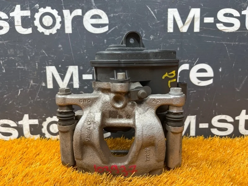 Суппорт Audi A4 2015 8W0615403 B9/8W CVK, задний левый