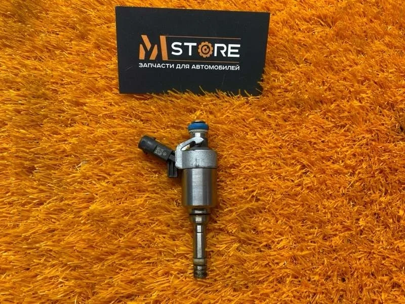 Форсунка топливная Audi Q5 2012 06H906036G 8R CDNC