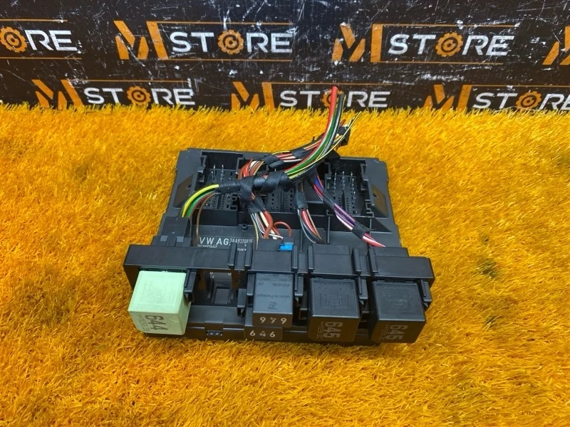 Блок комфорта Volkswagen Passat 2012 3AA937087E B7 CAXA
