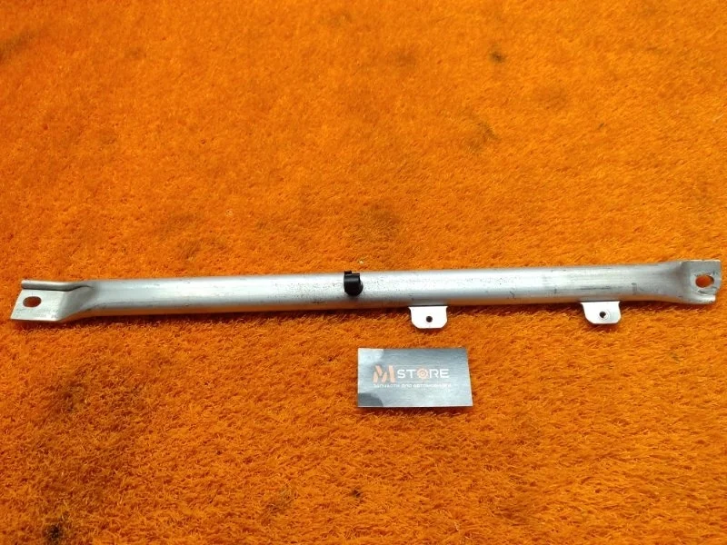 Распорка кузова Bmw X3 2013 51647210504 F25 N20B20A, правая