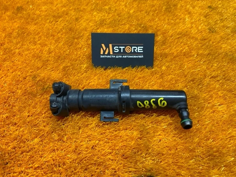 Форсунка омывателя фары Audi Q5 2011 8R0955102 8R CDNC, правая