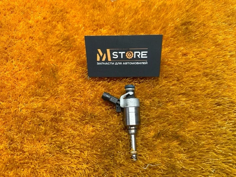 Форсунка топливная Volkswagen Tiguan 2009 06H906036E 5N CAWA