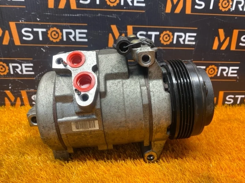 Компрессор кондиционера Land Rover Range Rover 2002 JPB000110 L322 M62B44