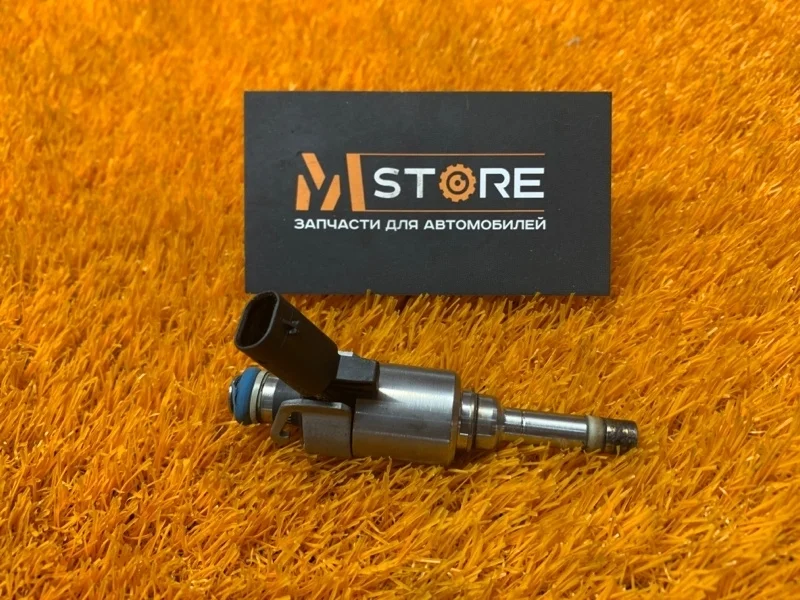 Форсунка топливная Audi A4 2013 06H906036G B8/8K CDNB