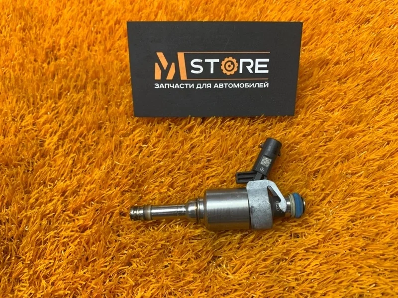 Форсунка топливная Audi A4 2013 06H906036G B8/8K CDNB