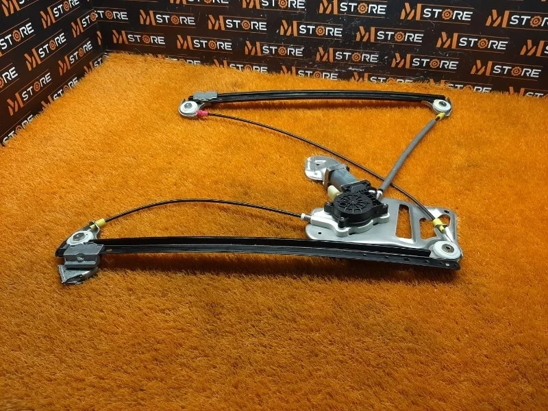 Стеклоподъемник Land Rover Range Rover 2002 CUH000182 L322 M62B44, передний правый