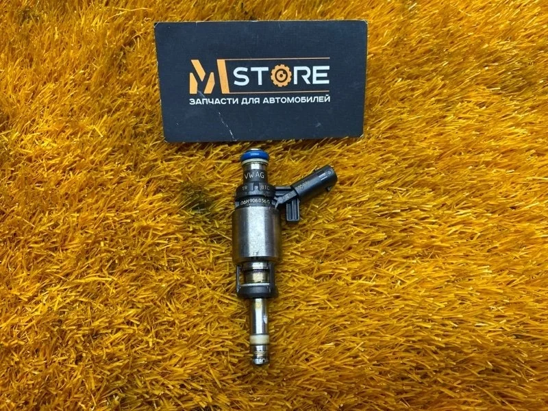Форсунка топливная Volkswagen Tiguan 2011 06H906036G 5N CCZC