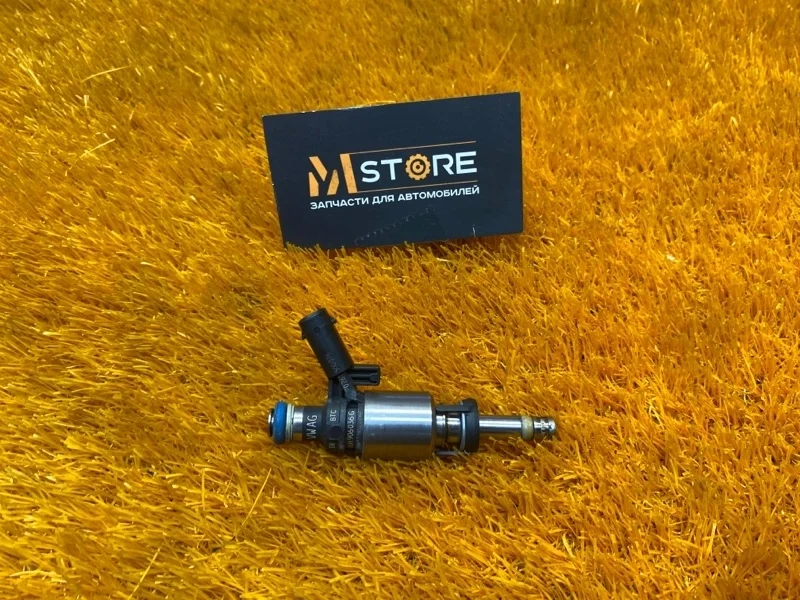 Форсунка топливная Audi Q3 2013 06H906036P 8U CPSA