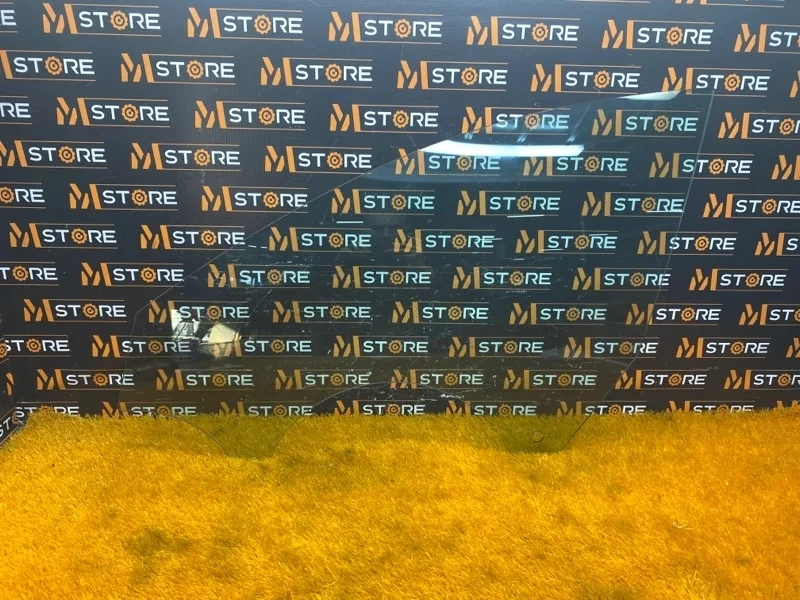 Стекло боковое Audi A7 2011 4G8845201B 4G CGWB, переднее левое