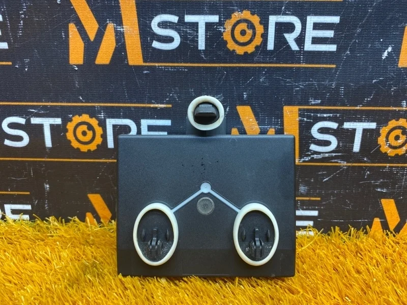 Блок управления дверью Audi A7 2011 4G8959795A 4G CGWB, задний правый