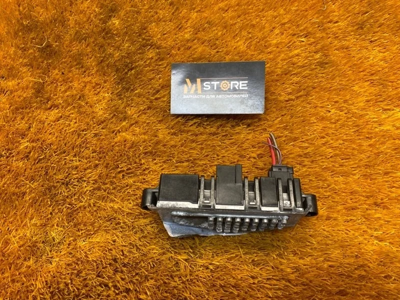 Регулятор отопителя Audi A4 2013 8T0820521A B8/8K CDNB