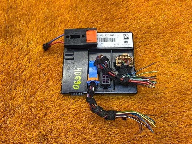 Блок комфорта Audi A6 2008 4F0907289J C6/4F BDX