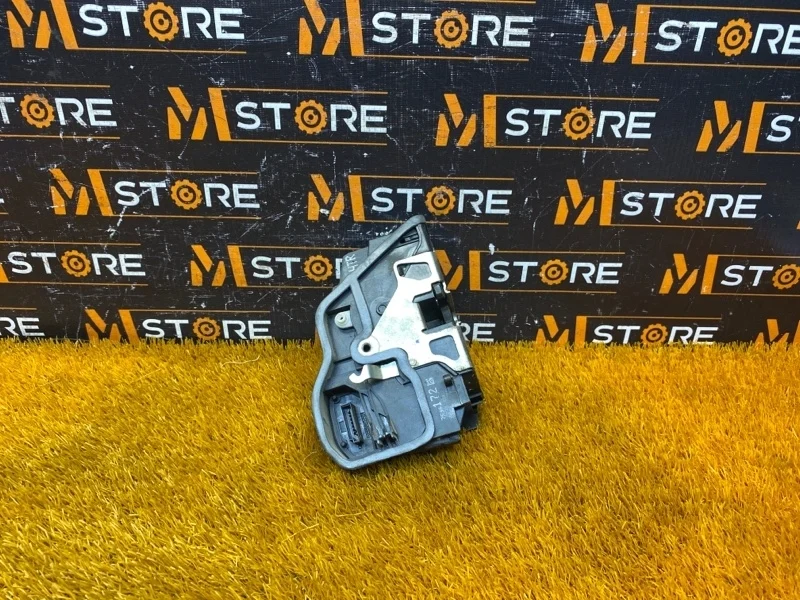 Замок двери Bmw 5-Series 2003 7202148 E60 N62B44A, задний правый