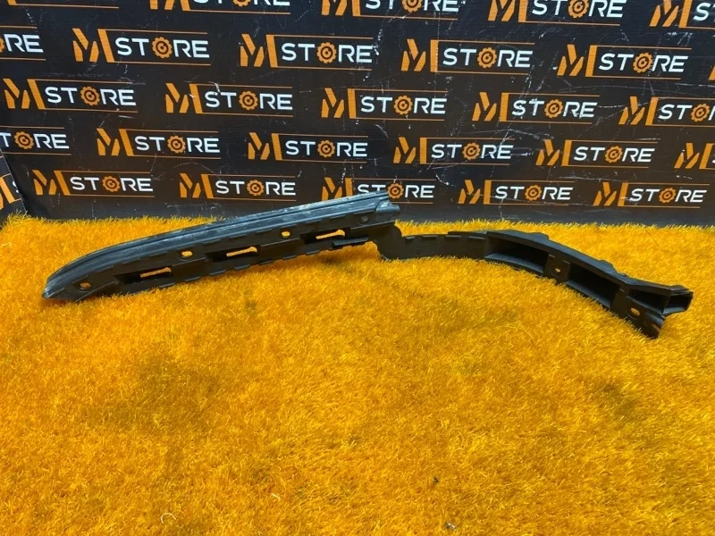 Крепление бампера Porsche Cayenne 2008 7L5807394E 957 M4801, заднее правое