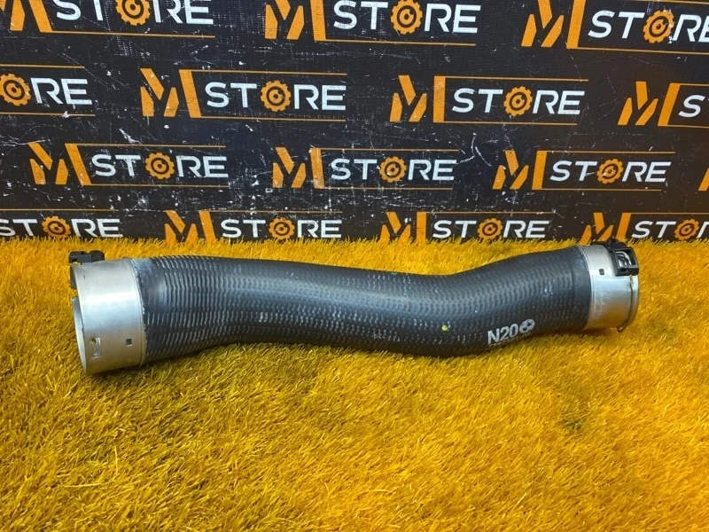 Патрубок интеркулера Bmw X3 2012 13717597591 F25 N20B20A