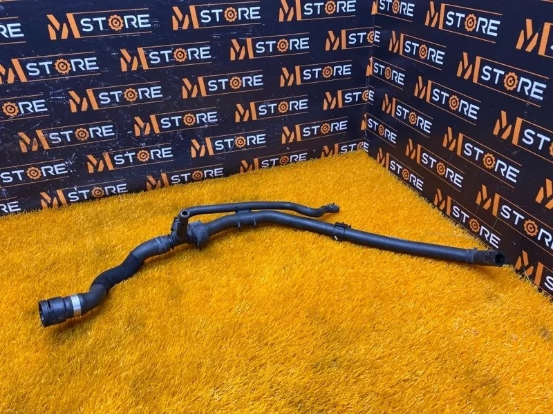 Патрубок системы охлаждения Audi A3 2013 1K0122101GQ 8P CAX